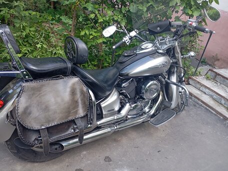 2004 Yamaha XVS1100, серебристый, 640000 рублей, вид 1