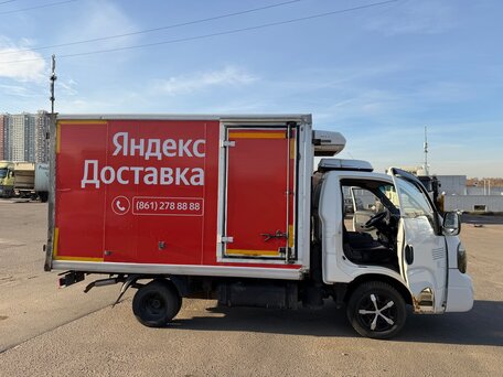 2013 Kia Bongo, белый, 1300000 рублей, вид 5