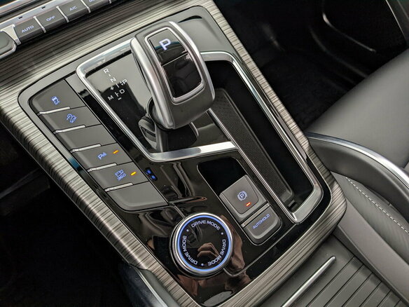 2025 Belgee X70 I, серый, 2500000 рублей - вид 26