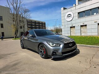 2018 Infiniti Q50 I Рестайлинг, серый, 4600000 рублей, вид 2