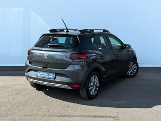 2020 Dacia Sandero Stepway III, серый, 1350000 рублей, вид 4
