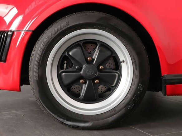 1989 Porsche 911 Carrera II (911, 930), красный, 11500005 рублей - вид 11