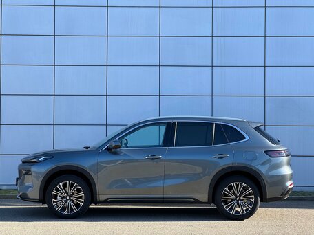 2025 Geely EX5 Гибрид EM-i, серый, 3869990 рублей, вид 4