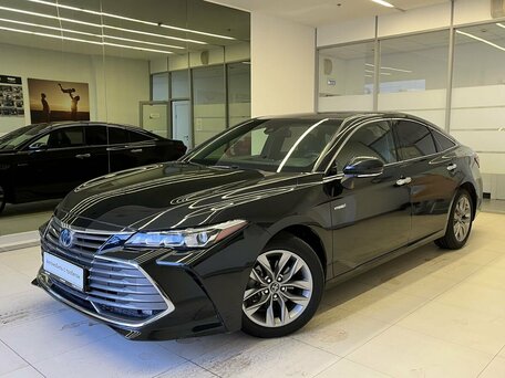Toyota Avalon V