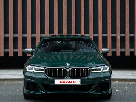 2020 BMW 5 серии M550i xDrive VII (G30/G31/G38) Рестайлинг, зелёный, 11500000 рублей, вид 2