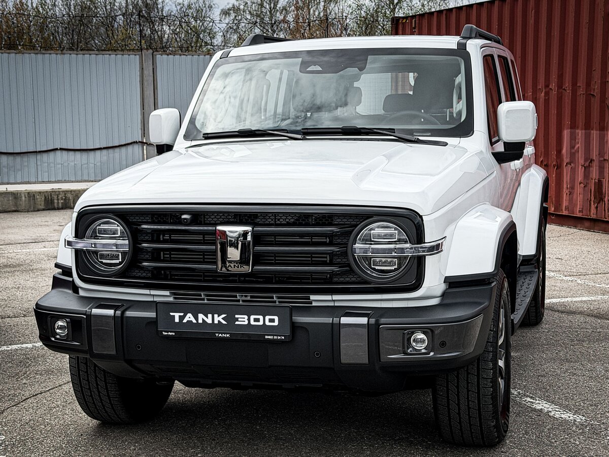 Открыть фотографии: Tank 300 I