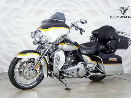 2012 Harley-Davidson CVO, серебристый, 1230000 рублей, вид 3