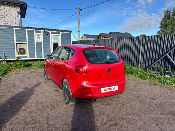 2008 SEAT Altea I, красный - вид 5