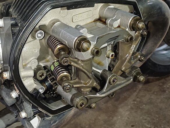 2009 BMW R 1200 RT, белый, 750000 рублей - вид 16