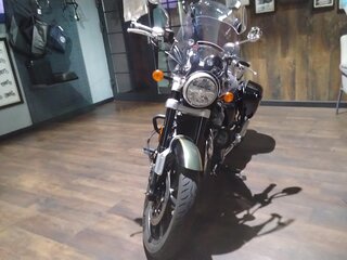 2024 Royal Enfield Super Meteor, зелёный, 630000 рублей, вид 3