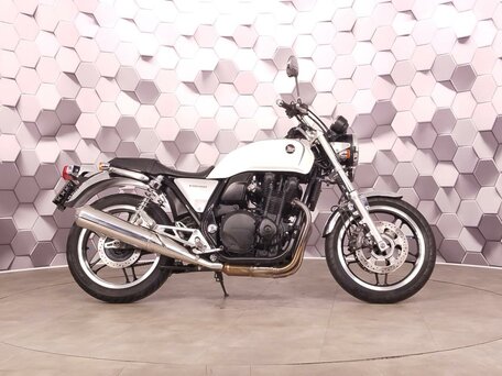 2010 Honda CB 1100, белый, 629000 рублей, вид 3