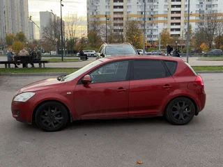 2009 Kia Ceed I, красный, 450000 рублей, вид 3