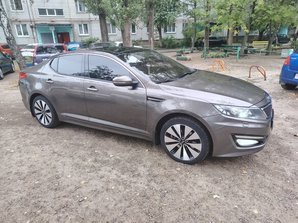 2012 Kia Optima III, коричневый, 1300000 рублей - вид 1
