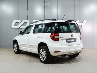 2013 Skoda Yeti I Рестайлинг, белый, 999000 рублей, вид 2