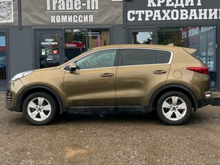 2017 Kia Sportage IV, коричневый, 1560000 рублей, вид 5