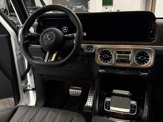 2026 Mercedes-Benz G-Класс 450 d III (W465) Рестайлинг, белый, 23400000 рублей, вид 4