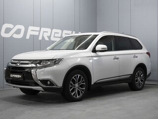 2015 Mitsubishi Outlander III Рестайлинг 2, белый, 2300000 рублей, вид 1