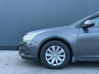 2011 Chevrolet Cruze I, серый, 786000 рублей, вид 5