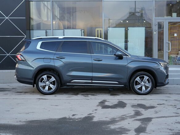 2023 Geely Okavango I Рестайлинг, серый, 2600000 рублей - вид 3