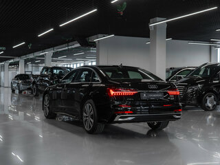 2025 Audi A6 45 TFSI Long V (C8) Рестайлинг, чёрный, 6700000 рублей, вид 4
