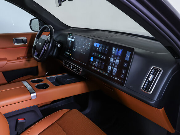 2024 Li Auto (Lixiang) L9 52.3 kWh I Рестайлинг, серый, 6627000 рублей - вид 9