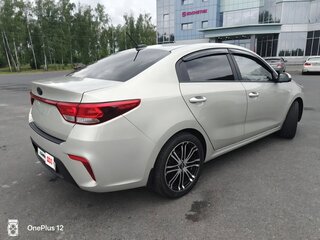 2018 Kia Rio IV, бежевый, 1450000 рублей, вид 3