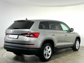 2019 Skoda Kodiaq I, коричневый, 2270000 рублей, вид 4