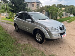 2010 SsangYong Kyron 6-speed I Рестайлинг, серебристый, 725000 рублей, вид 3