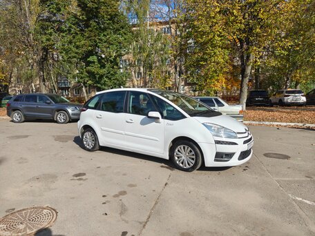 2013 Citroen C4 Picasso I, белый, 620000 рублей, вид 3
