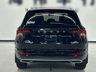 2023 Skoda Karoq I Рестайлинг, чёрный, 2360000 рублей, вид 5