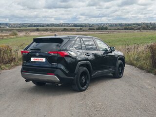 2022 Toyota RAV4 V (XA50), чёрный, 3300000 рублей, вид 5