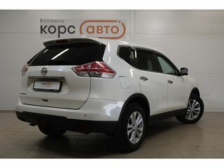 2017 Nissan X-Trail III, белый, 1449000 рублей, вид 3