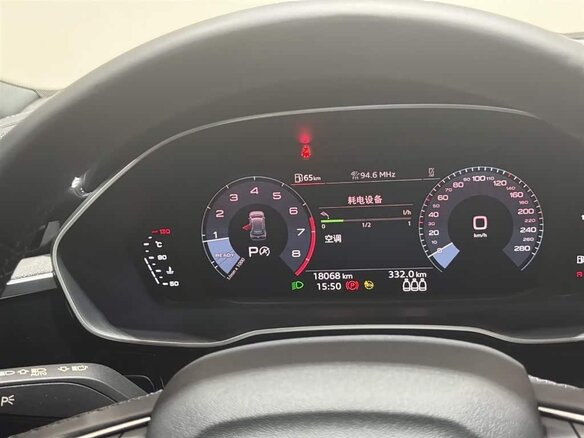 2023 Audi Q3 35 TFSI II (F3), серый, 1900000 рублей - вид 5