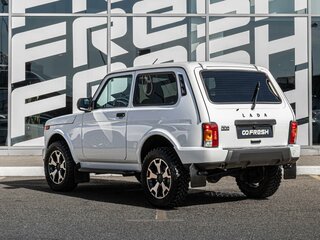 2024 Lada (ВАЗ) Niva Legend I, белый, 1138000 рублей, вид 2