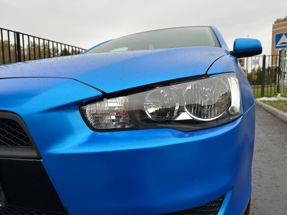2010 Mitsubishi Lancer X, синий - вид 15