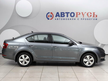 2020 Skoda Octavia III (A7) Рестайлинг, серый, 1929000 рублей, вид 5