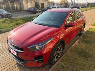 2021 Kia XCeed I, красный, 1900000 рублей, вид 3