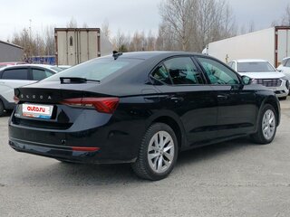 2021 Skoda Octavia IV (A8), чёрный, 2250000 рублей, вид 3