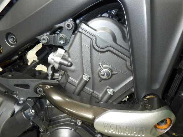 2022 Yamaha MT-09 (FZ-09), серебристый, 1150000 рублей - вид 15