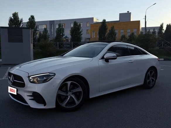 2020 Mercedes-Benz E-Класс 200 V (W213, S213, C238) Рестайлинг, белый, 4899000 рублей - вид 1