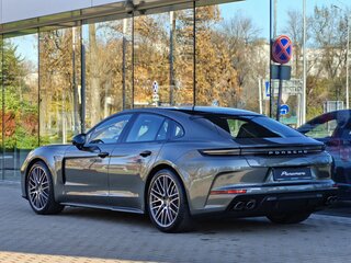2026 Porsche Panamera 4 III, зелёный, 25080000 рублей, вид 3