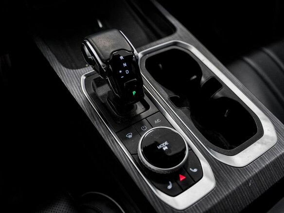 2023 Jaecoo J7 I, белый, 2170000 рублей - вид 12