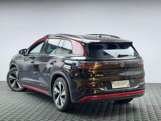 2023 Volkswagen ID.6 X, чёрный, 4576033 рублей, вид 5