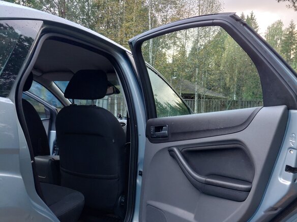 2008 Ford Focus II Рестайлинг, серый - вид 11