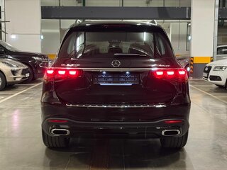 2026 Mercedes-Benz GLS 450 II (X167) Рестайлинг, чёрный, 18233600 рублей, вид 5