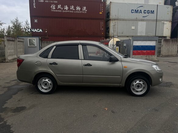 2012 Lada (ВАЗ) Granta I, серый, 450000 рублей - вид 1
