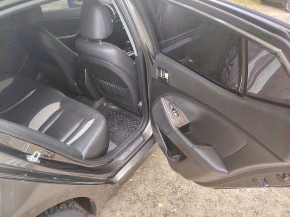 2012 Kia Optima III, коричневый, 1300000 рублей - вид 16