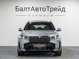 2026 BMW X5 30d IV (G05/G18) Рестайлинг, серый, 15850000 рублей, вид 4