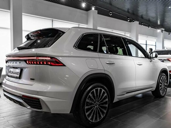 2026 Geely Monjaro I Рестайлинг, белый, 4949990 рублей - вид 6