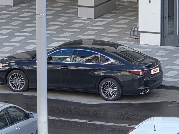 2021 Lexus ES 350 VII, чёрный, 4200000 рублей - вид 8
